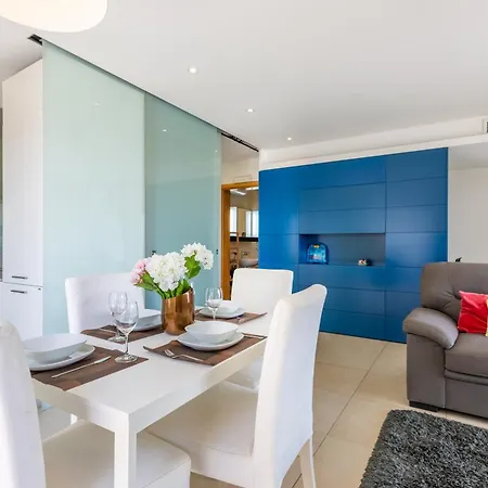 16th Floor With Pool & 180 Sea Views By Quicktrips * Sliema