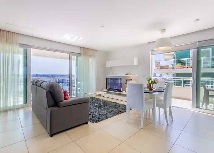 16th Floor With Pool & 180 Sea Views By Quicktrips Lägenhet *