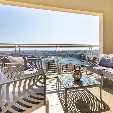 16th Floor With Pool & 180 Sea Views By Quicktrips 아파트 슬리에마